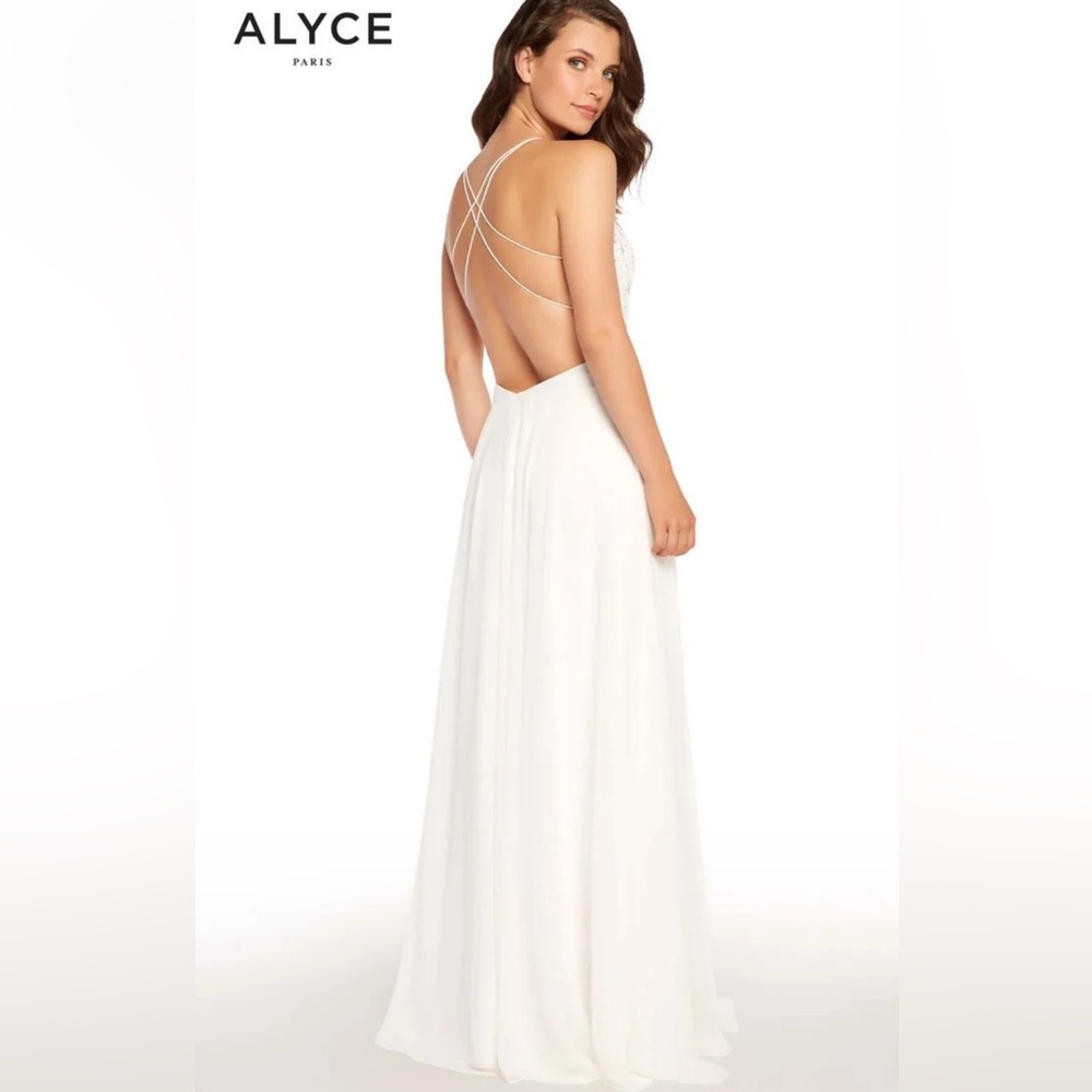 Alyce Paris Elegant Pine Green Evening Gown, style 60062 Size 12 - Picture 2 of 4